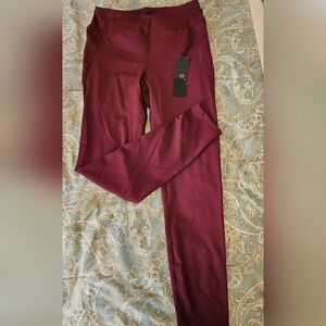 MONO B Leggings. Size L. NWT. Burgundy. Exercise leggings.